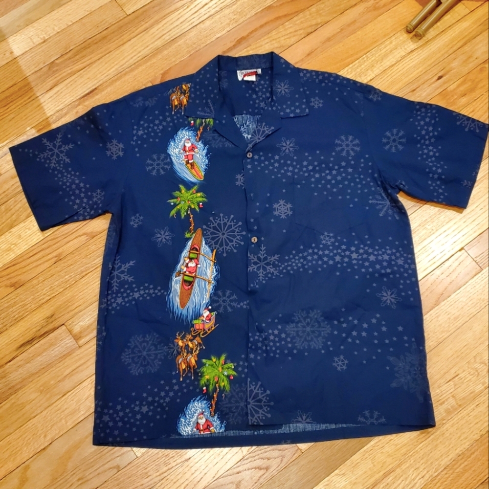 Hawaiian Santa Surfing Box Shirt